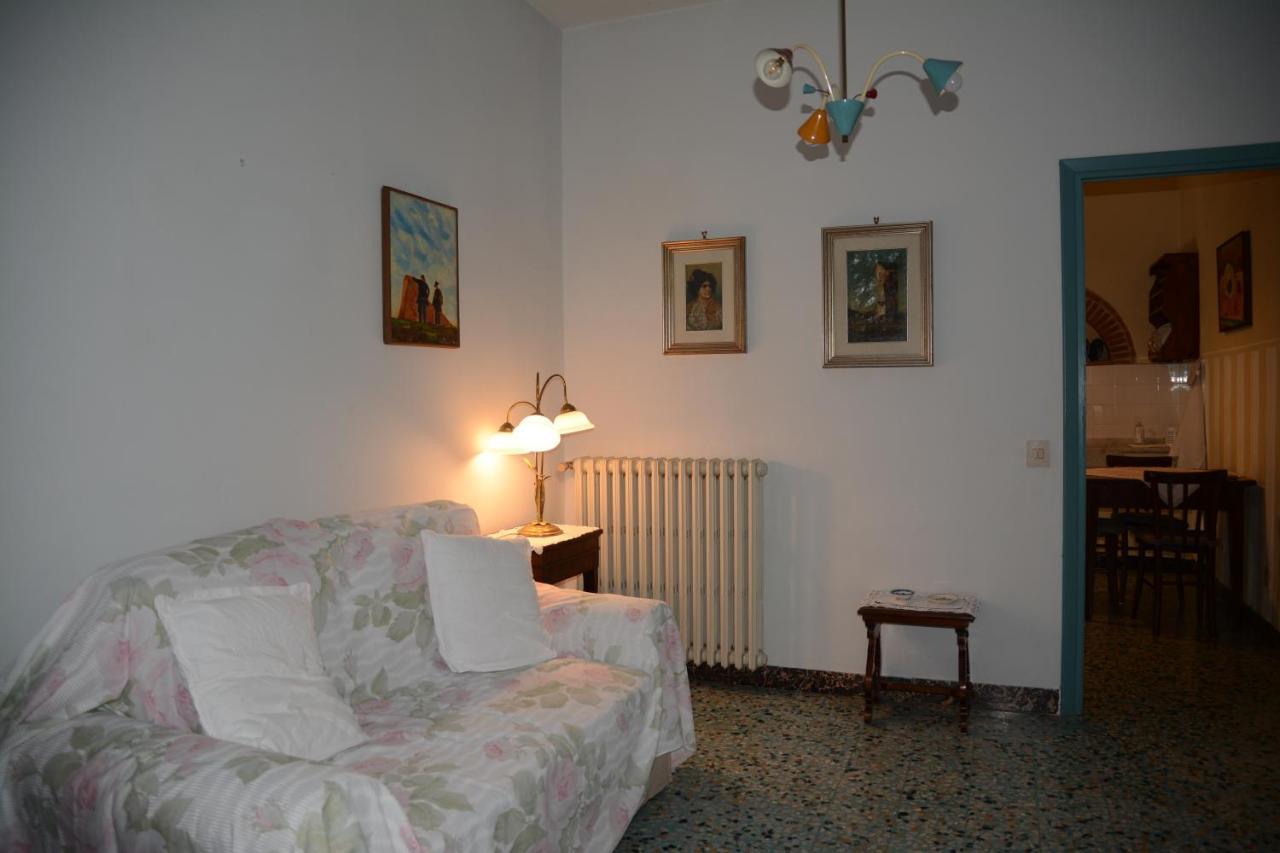 Casa1 *